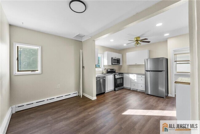 Foto del edificio - 124 S 7th Ave