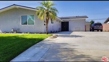 Building Photo - 14420 Rosecrans Ave