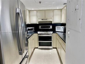 Building Photo - 2401 Collins Ave