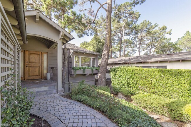 Building Photo - 4 br, 2 bath House - 3834 Torres Pines by ...