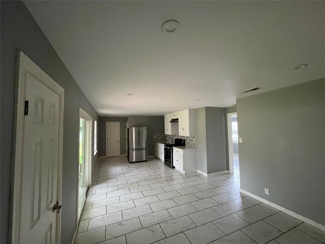 Building Photo - 812 Royce Dr