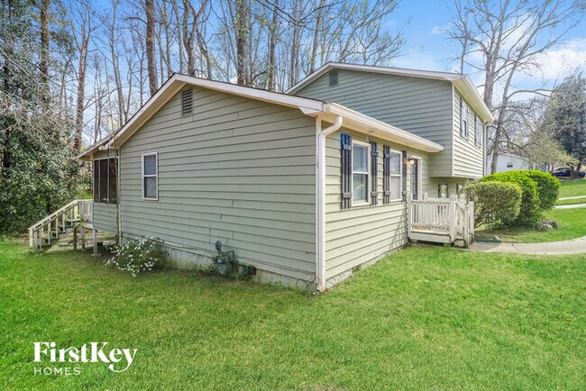 Building Photo - 2607 John Petree Rd