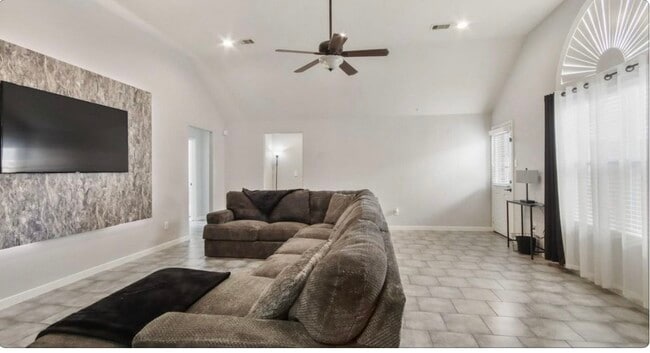 Building Photo - 17911 Egret Lake Way