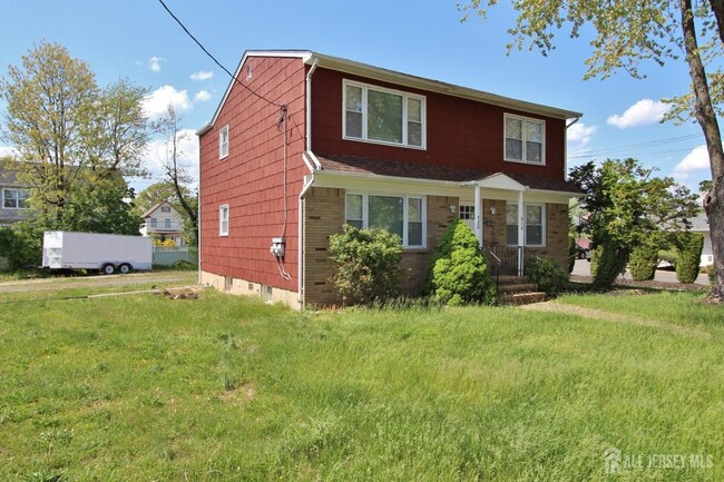 Building Photo - 516 Hamilton Blvd