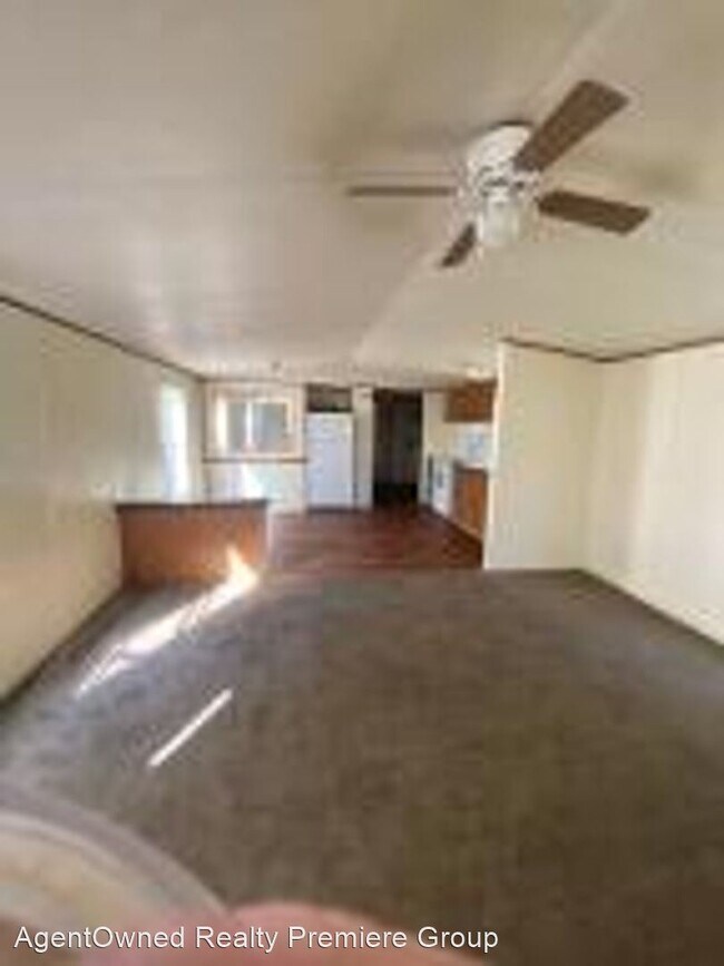 Building Photo - 3 br, 2 bath House - 1018 Sugarhill Drive