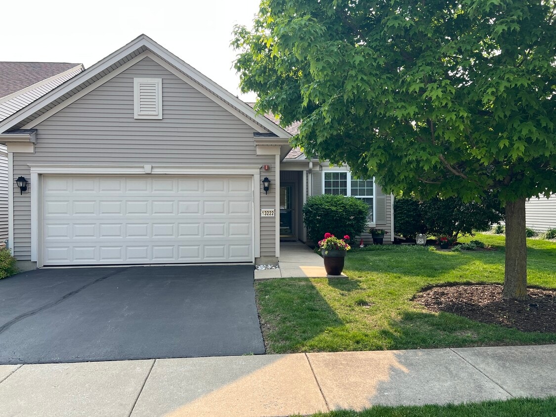 Foto principal - 13222 Poplar Way