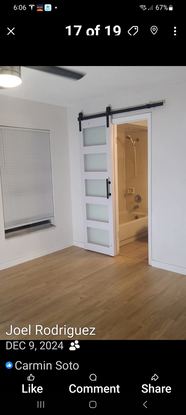 master bedroom with bathroom - 650 E Warren Ave