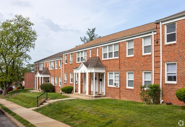 Interior Photo - Oaklee Village Apartments