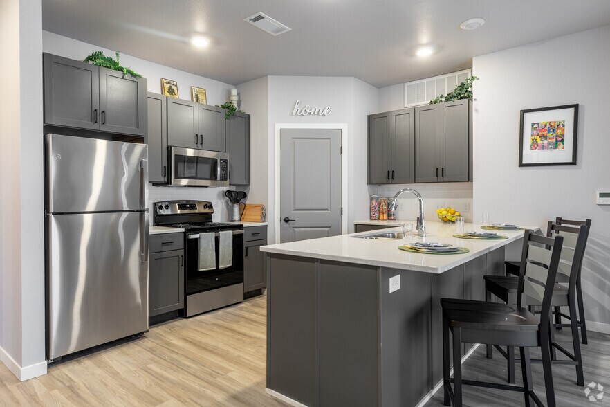 Skyline at Cooley Station