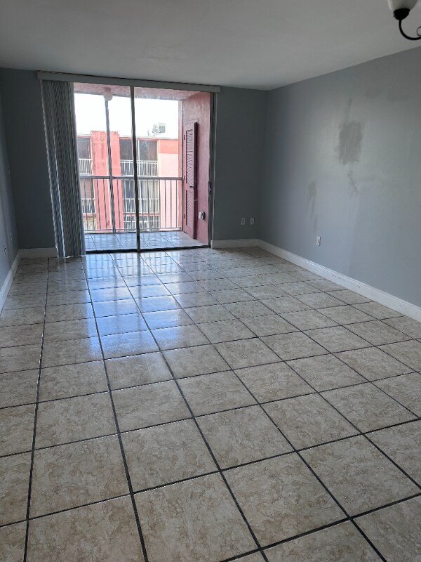 Foto del edificio - 19751 SW 114th Ave