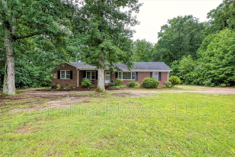 Foto principal - 1011 Miller Rd