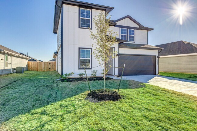 Foto del edificio - 31719 Kellan Grv Ct