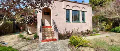 Foto del edificio - 245 Coombs St