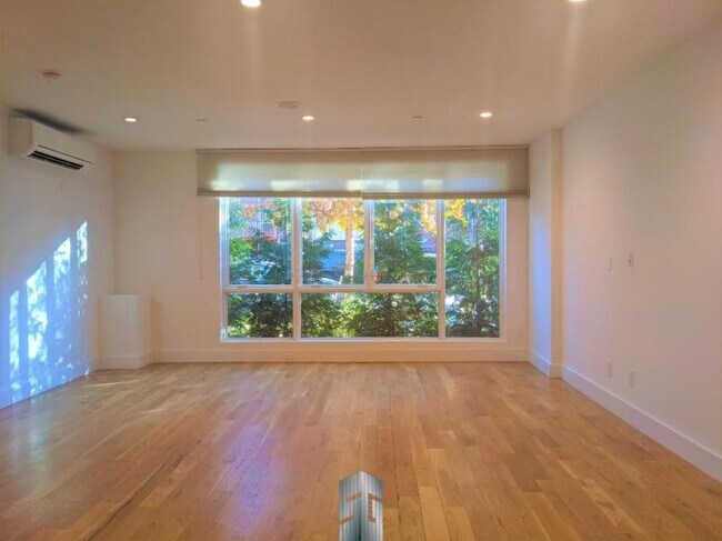 Foto del edificio - 2 bedroom in BROOKLYN NY 11221