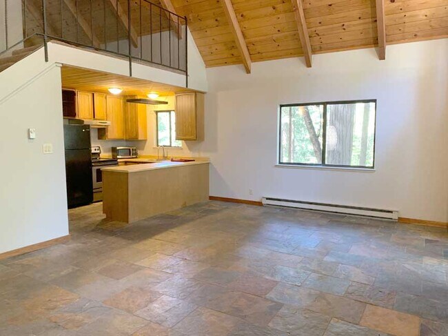 Building Photo - 3564 Gold Ridge Trl