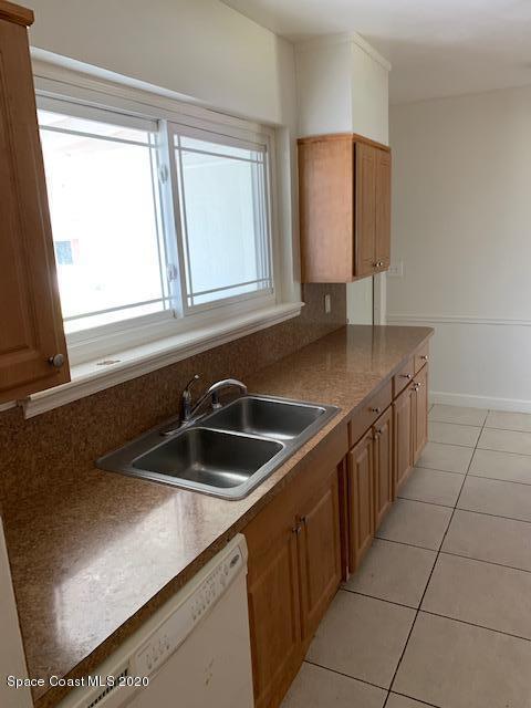 Foto del edificio - 726 Lund Ct