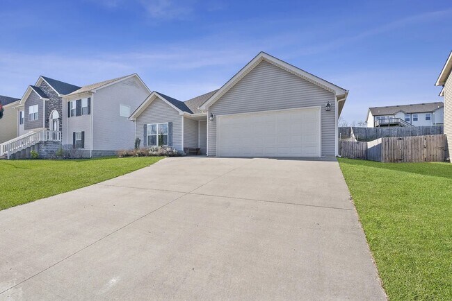 Building Photo - 1379 Freedom Dr