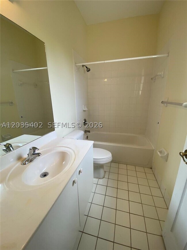 Foto del edificio - 959 NE 42nd Terrace