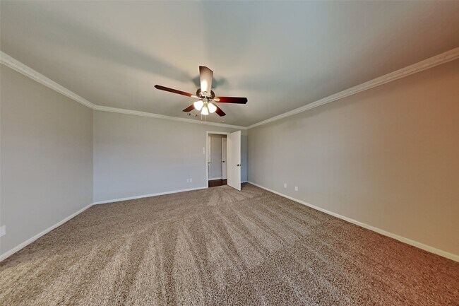 Building Photo - 2315 Shadbury Ct