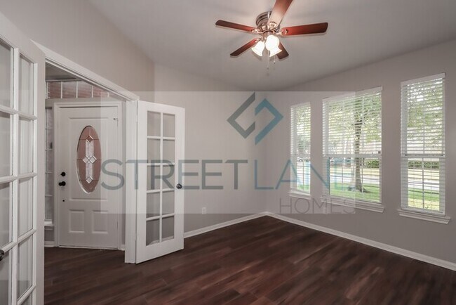 Foto del edificio - REDUCED!