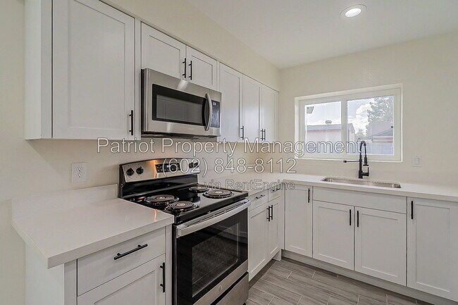 Foto del edificio - 7003 W Sierra St