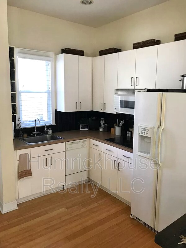 Foto del edificio - 663 N Alexander St