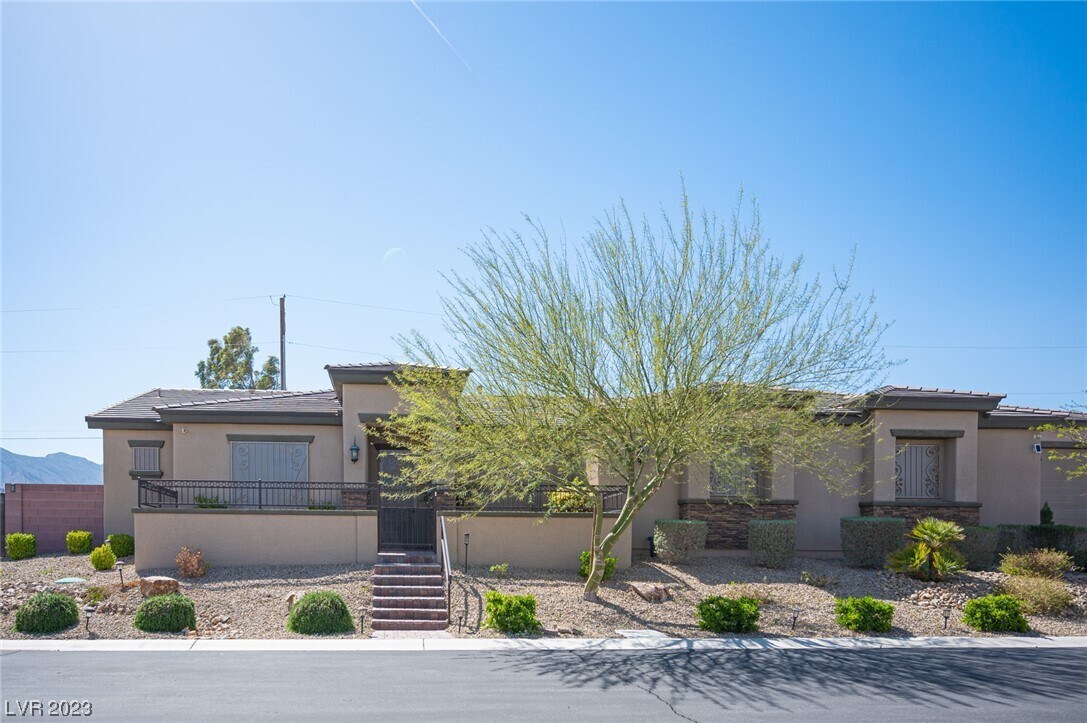 Primary Photo - 9190 W La Madre Way