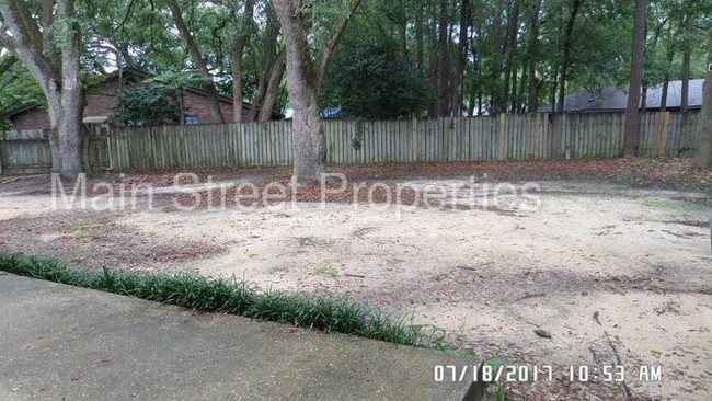 Building Photo - 1285 Pinnacle Cir