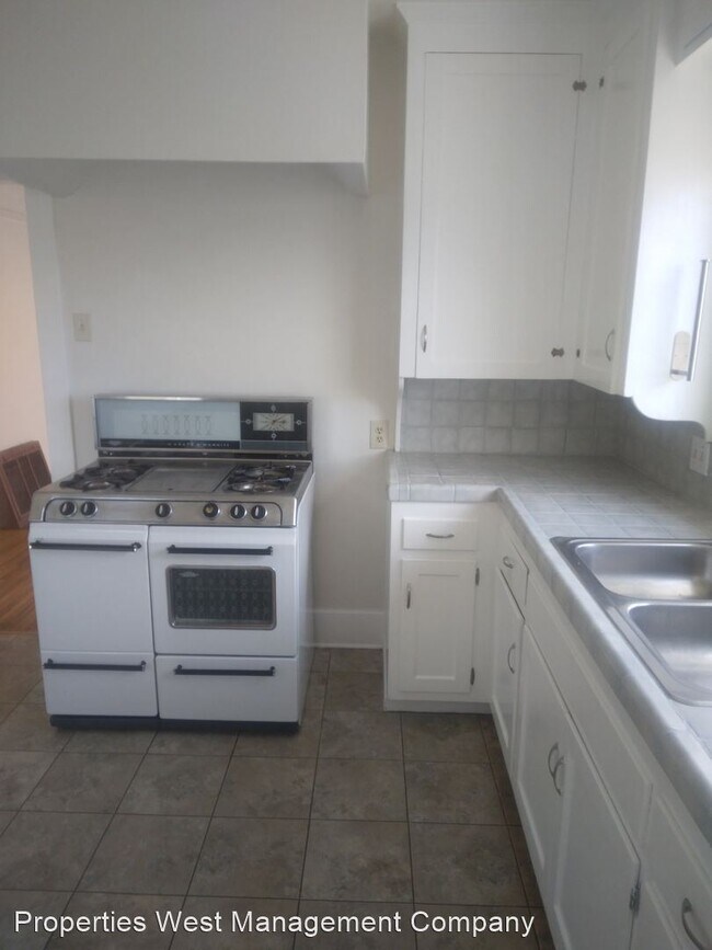 Building Photo - 2 br, 1 bath House - 1157 West 13th Street