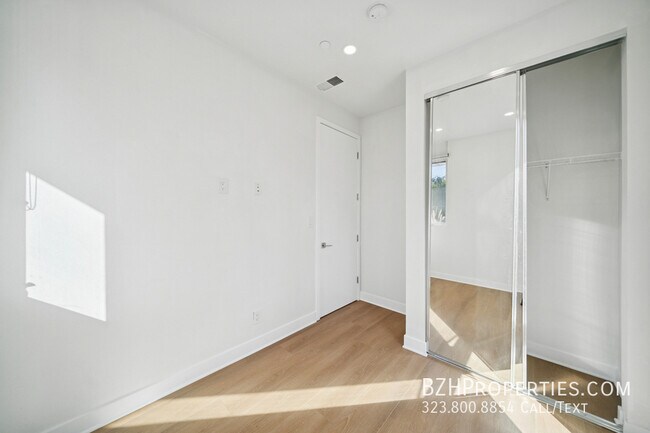 Building Photo - 4525 St Elmo Dr