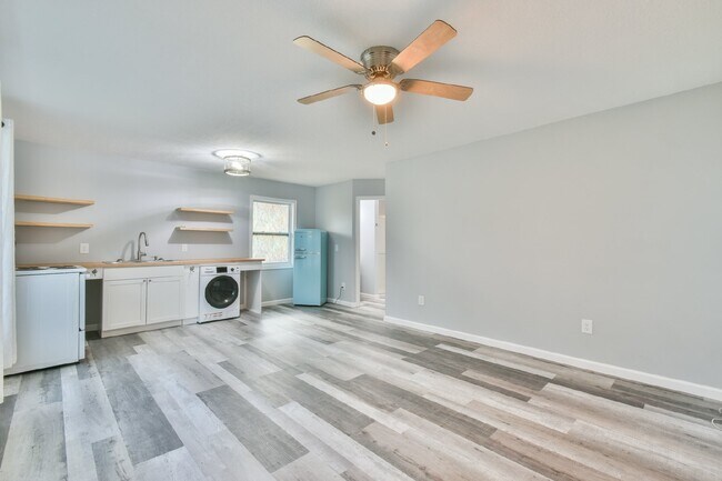 Building Photo - Cozy 1 Bedroom Apartment in Blairsville, G...
