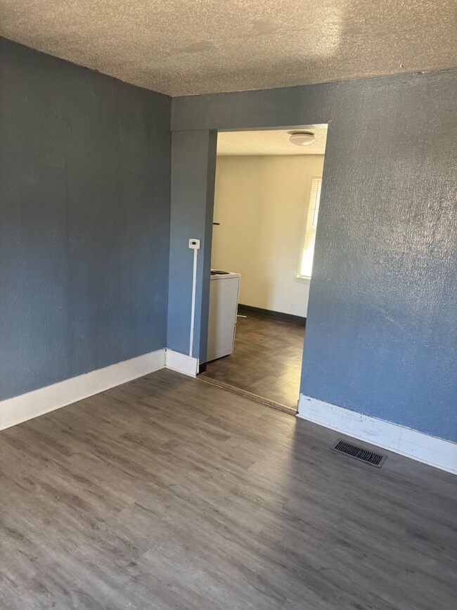 Foto del edificio - Charming 2-Bedroom House Bettendorf