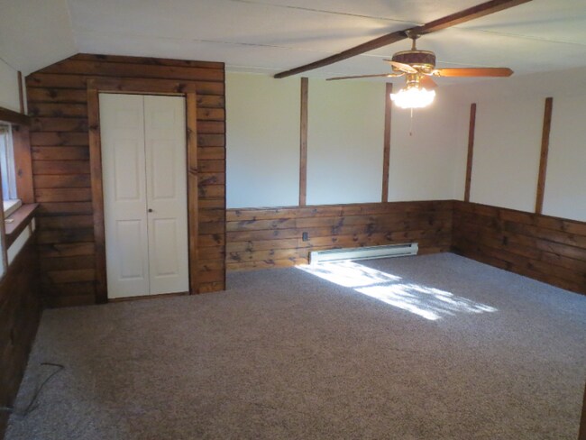Building Photo - 1097 Township Line Rd