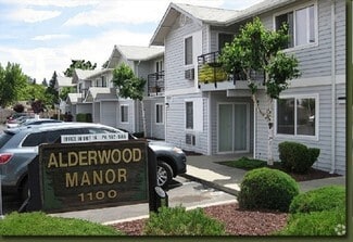 Building Photo - Alderwood Manor