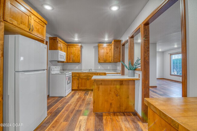 Foto del edificio - 1234 N Duquesne Rd