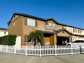 Building Photo - 17003 Abell Ct