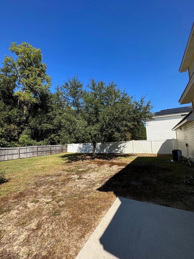 Building Photo - 160 Mills Run Dr