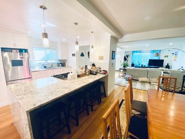 Foto del edificio - 14 Bradbury St