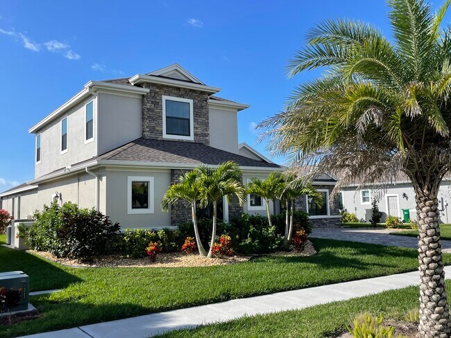 Building Photo - 2927 Addison Dr