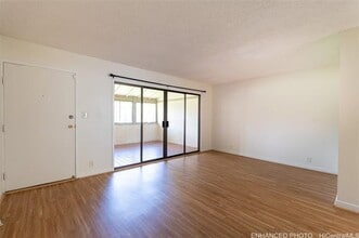 Building Photo - 95-054 Hokuiwa St