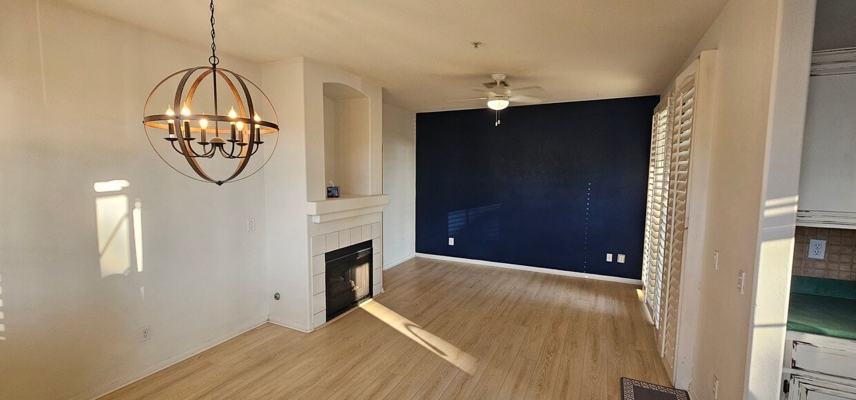 Foto principal - 2bed - 2bath Upper unit in Rancho SD