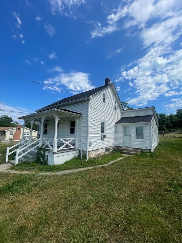Primary Photo - 2 Bed 1 Bath House in Boonsboro