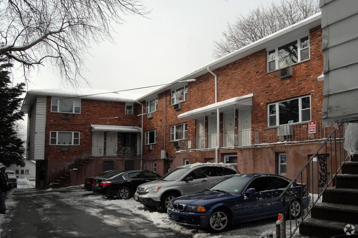 Building Photo - 219-221 Paulison Ave