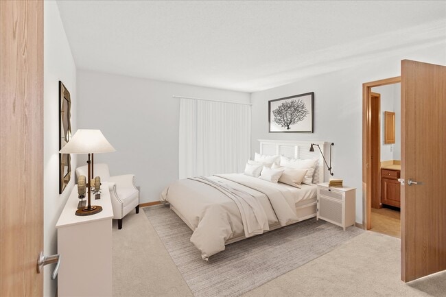 Building Photo - Wilshire Manor Associates, LLP