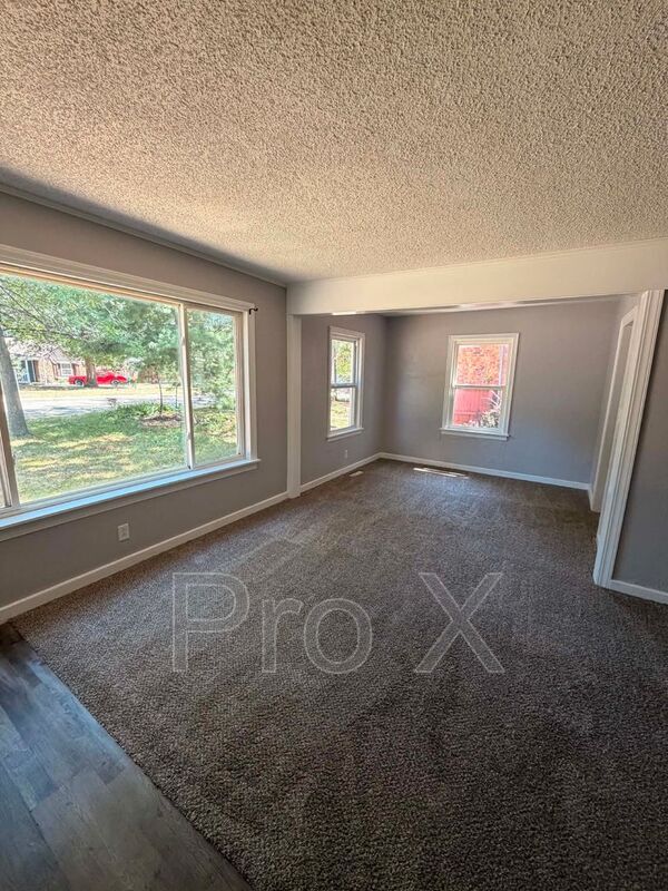 Foto del edificio - 3414 Oakridge