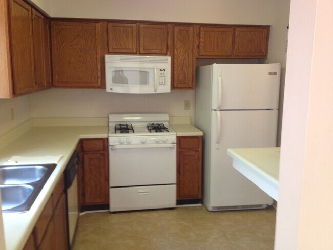 Building Photo - 1421 Minor Ridge Ct