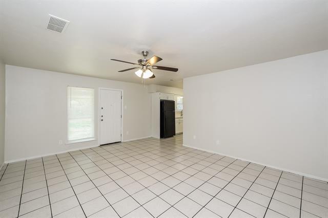 Foto del edificio - 306 Linklea Dr