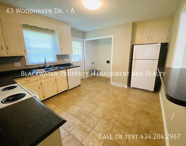 Foto del edificio - 2 Bedroom Duplex off Timberlake!