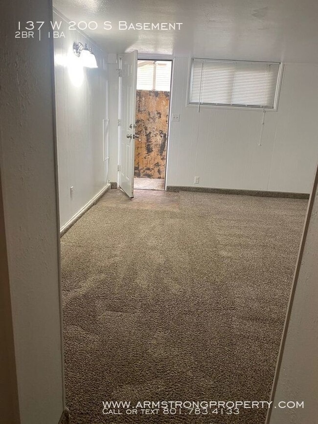 Building Photo - Lovely Springville basement apartment!