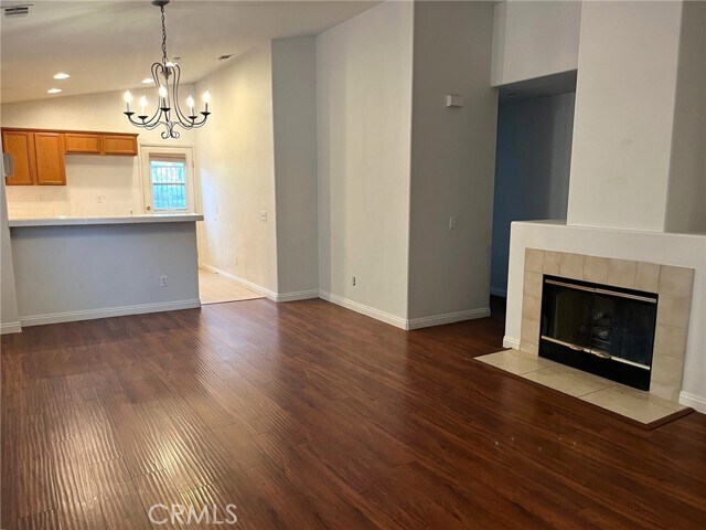 Building Photo - 554 Cardinal St